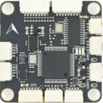 AERO SELFIE Controlador de vuelo F405 Dron, 2-6S LiPo, BMI088 IMU, SPL06 Barómetro, OSD, 6 UART, 10 PWM, BEC 5V/9V, ranura MicroSD, Soporta Betaflight, Ardupilot, INAV WhatsApp Image 2026-05-18 at 12.59.53 PM